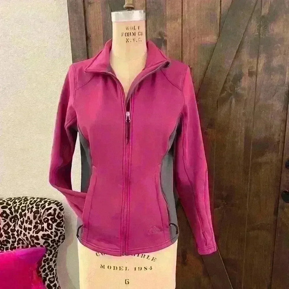 L.L.Bean  Zip Front Athletic Jacket, Fuchsia Color, Size XS PET - Picture 1 of 8